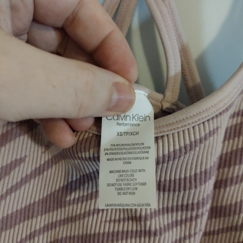 NWT Calvin Klein Performance Sports Bra Size XS Color Pink Zebra Stripes - Picture 5 of 6